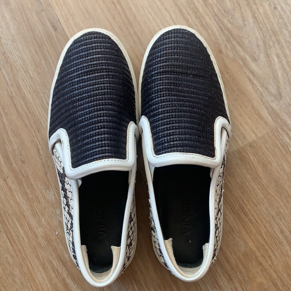 VINCE Snakeskin and Black Woven Slip-ons - Picture 2 of 5